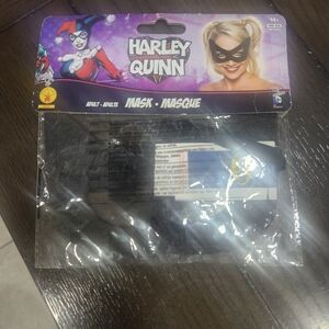 Harley Quinn Mask